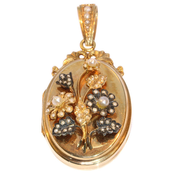 Victorian rose gold locket with seed pearl set bouquet of flowers on top by Artista Sconosciuto