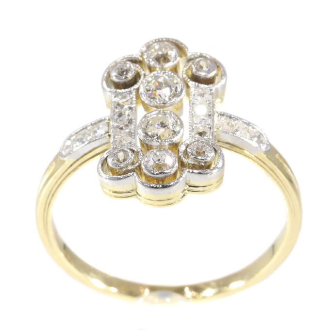 Vintage diamond Art Deco engagement ring by Artiste Inconnu