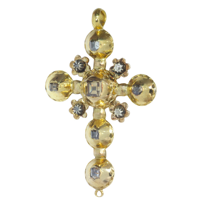 Antique Baroque gold diamond pendant with first generation brilliant cut diamonds (table cuts) by Artista Desconocido
