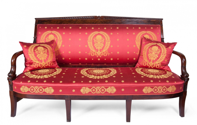Finely carved mahogany Empire sofa “aux dauphins” by Pierre-Antoine Bellangé