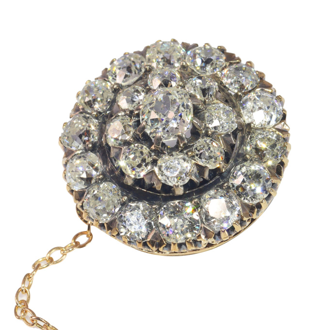 Vintage antique Victorian brooch with over 5.00 crt total diamond weight by Artiste Inconnu
