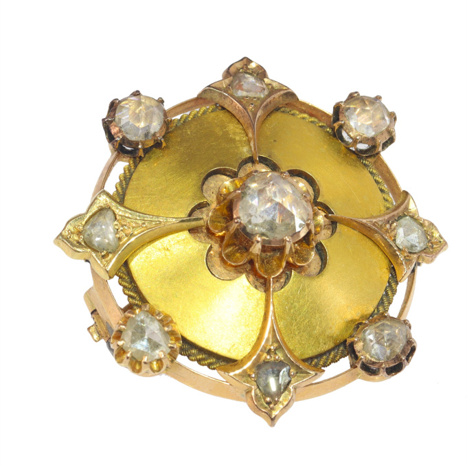 Vintage antique Victorian 18K gold brooch with rose cut diamonds by Onbekende Kunstenaar