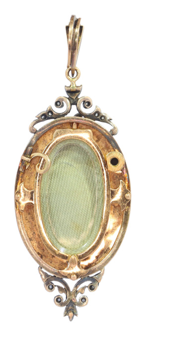 Vintage antique Victorian diamond locket that can be worn as brooch or pendant by Unbekannter Künstler
