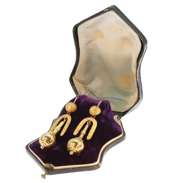 Victorian gold dangle earrings original box by Onbekende Kunstenaar