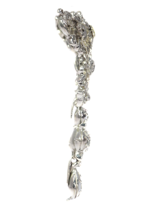 Antique Flemish cross pendant set with diamonds by Artista Desconocido