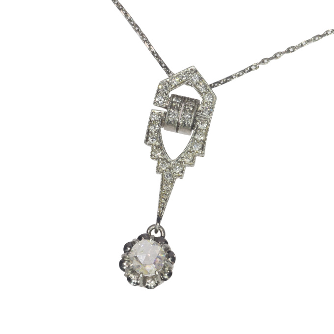 Vintage Art Deco diamond pendant on platinum necklace by Onbekende Kunstenaar