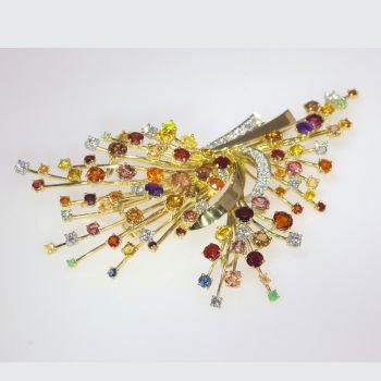 Vintage Sixties festive gemstone fireworks brooch pendant by Wolfers by Artista Desconocido