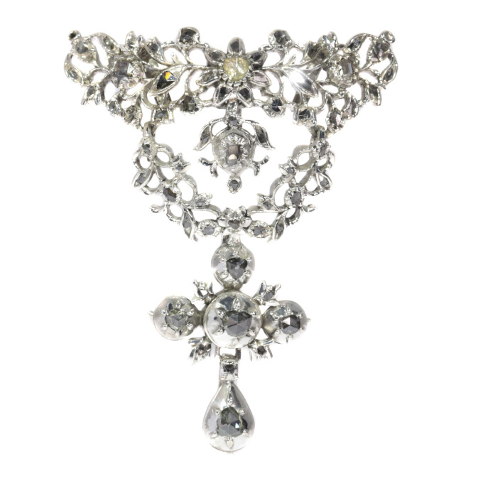 Antique Flemish cross pendant set with diamonds by Artista Sconosciuto