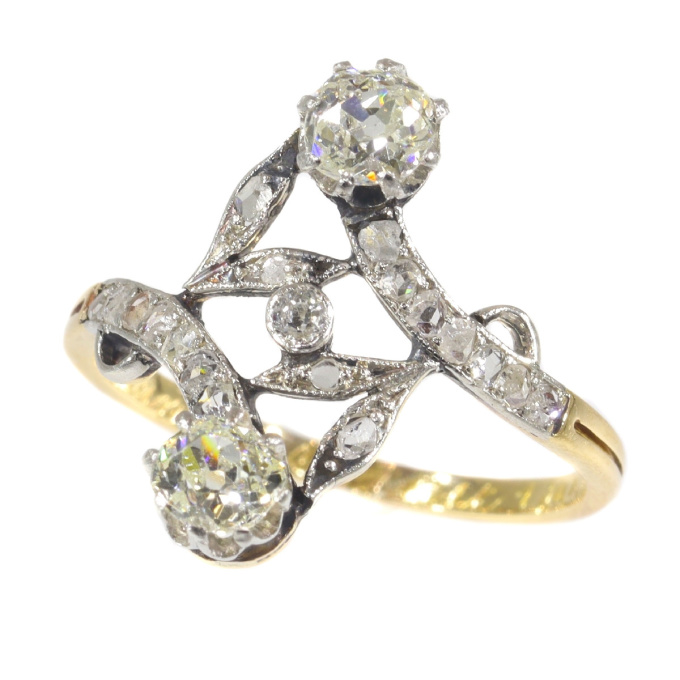 Vintage Belle Epoque diamond toi et moi engagement ring by Unbekannter Künstler