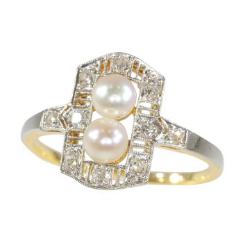 Vintage 1920's Edwardian Art Deco diamond and pearl engagement ring by Unbekannter Künstler